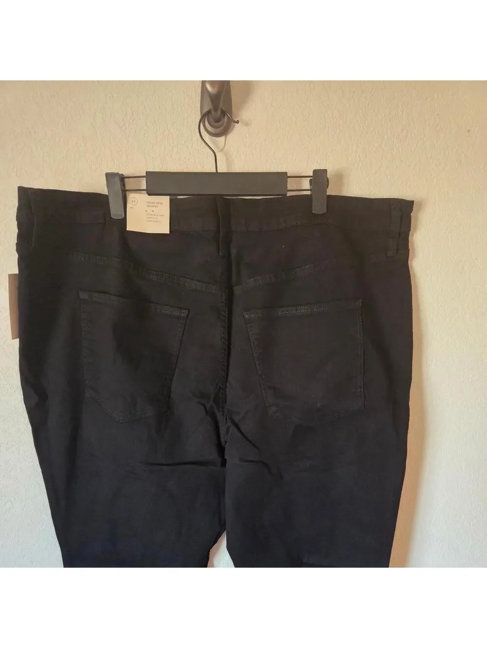 Universal Thread Women's Black Jeans